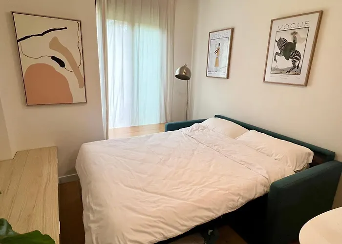 Samaniego Apartment - Madrid Airport
